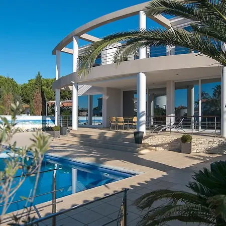 Bed & Breakfast Pani Empuriabrava